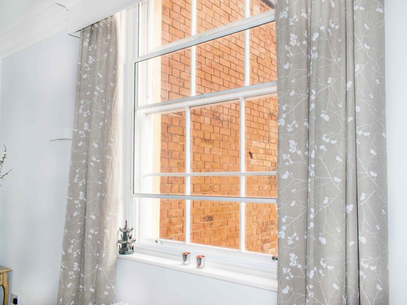 lifestyle sash windows open